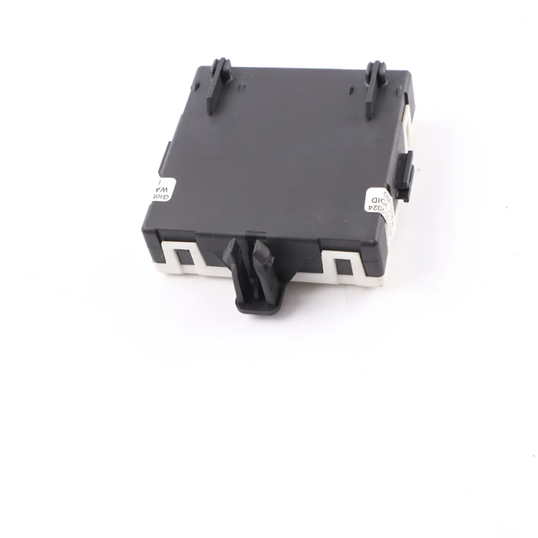 Modulo Mercedes C205 Porta anteriore sinistra Unità modulo controllo per con numero di parte A2229001414 Modulo Mercedes C205 Porta anteriore sinistra Unità modulo controllo - SKU A2229001414 - Numero di parte A2229001414