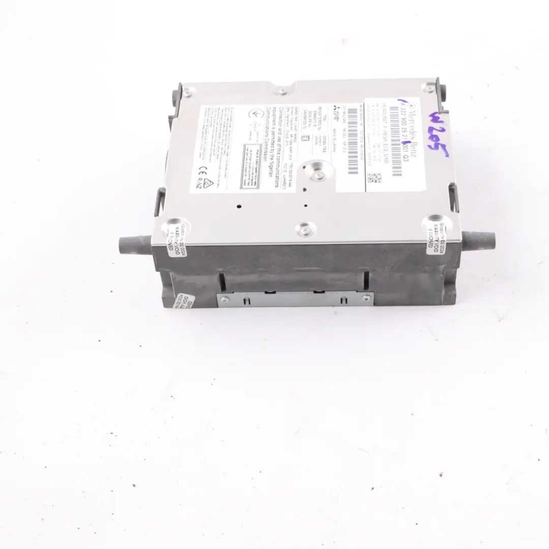 Unidad Principal Navegación Radio DAB Control para Mercedes W205 W213 con número de pieza A2229002921 Mercedes W205 W213 Unidad Principal Navegación Radio DAB Control - SKU A2229002921 - Número de pieza A2229002921