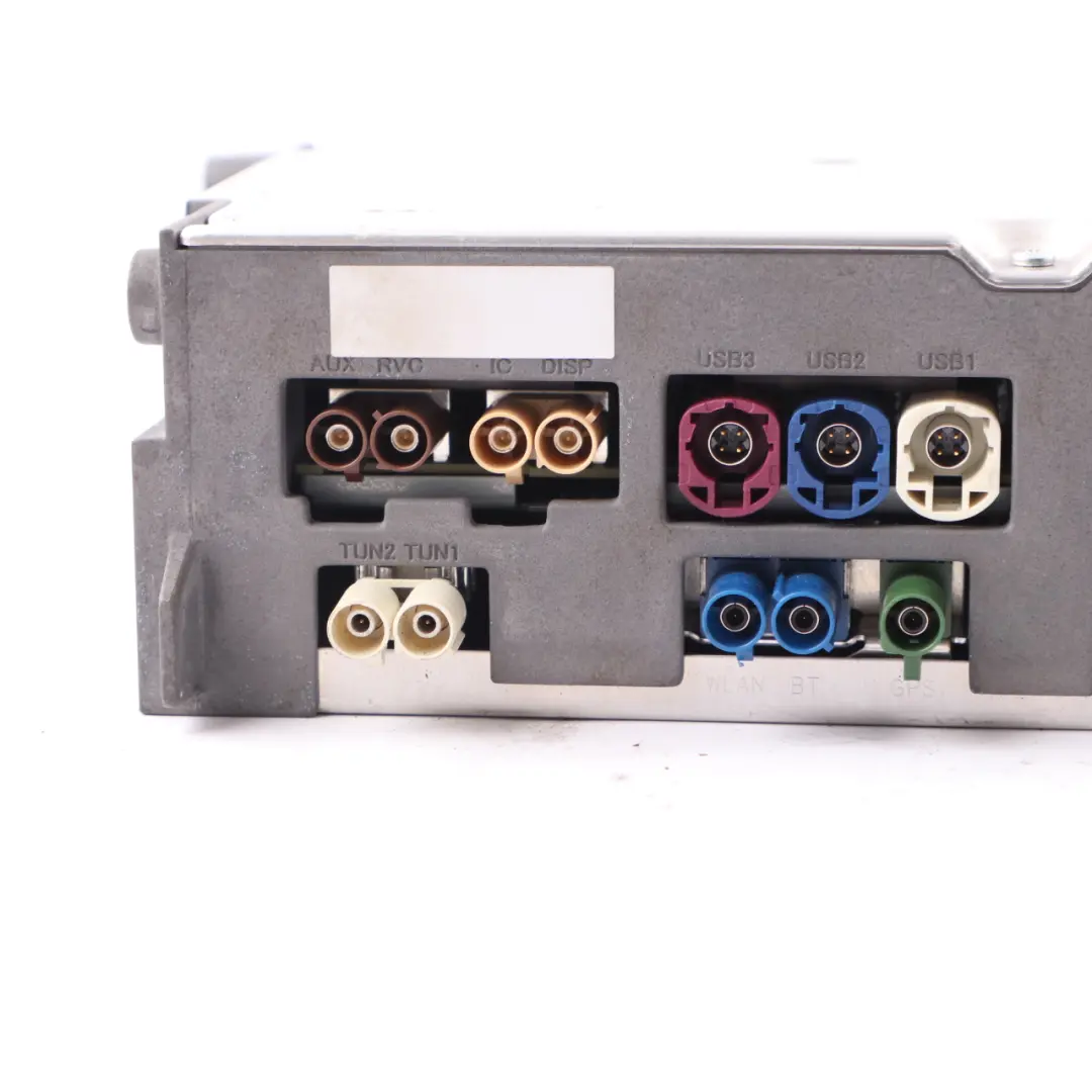 Mercedes W205 W213 Radio Radioodtwarzacz DAB Stereo - SKU A2229002921 - Numer Części A2229002921