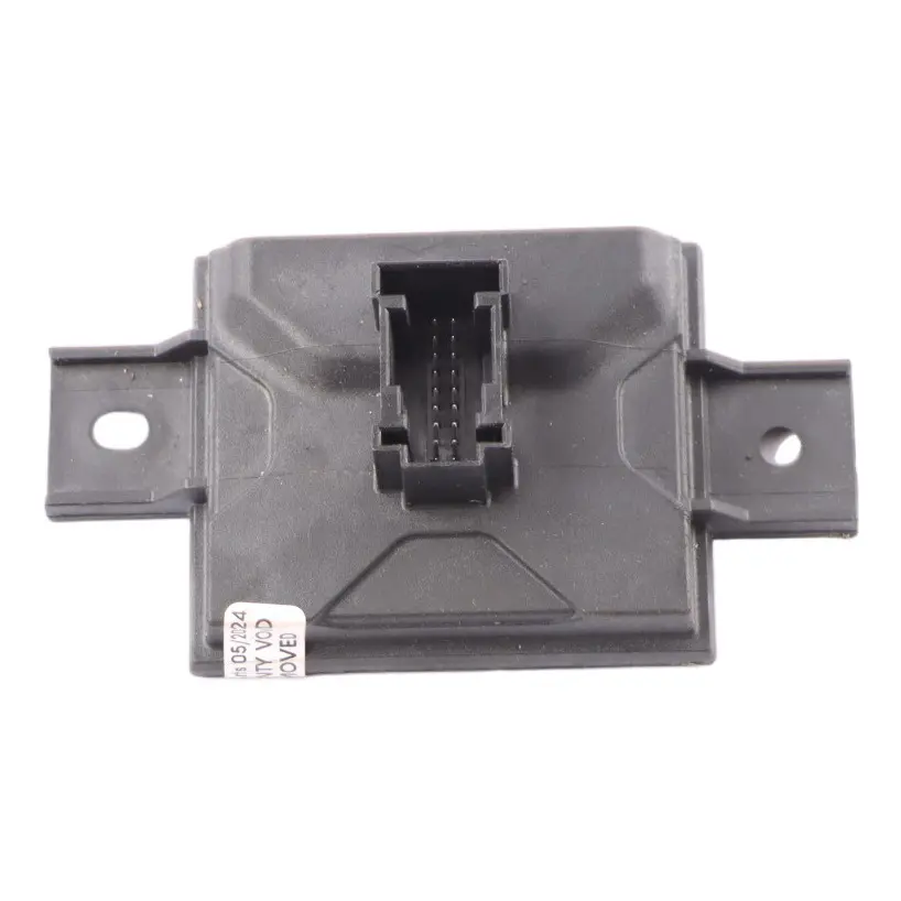 View Camera Module Mercedes W205 W222 W253 Control Unit to Rear with Part number A2229005613 Rear View Camera Module Mercedes W205 W222 W253 Control Unit - SKU A2229005613 - Part number A2229005613