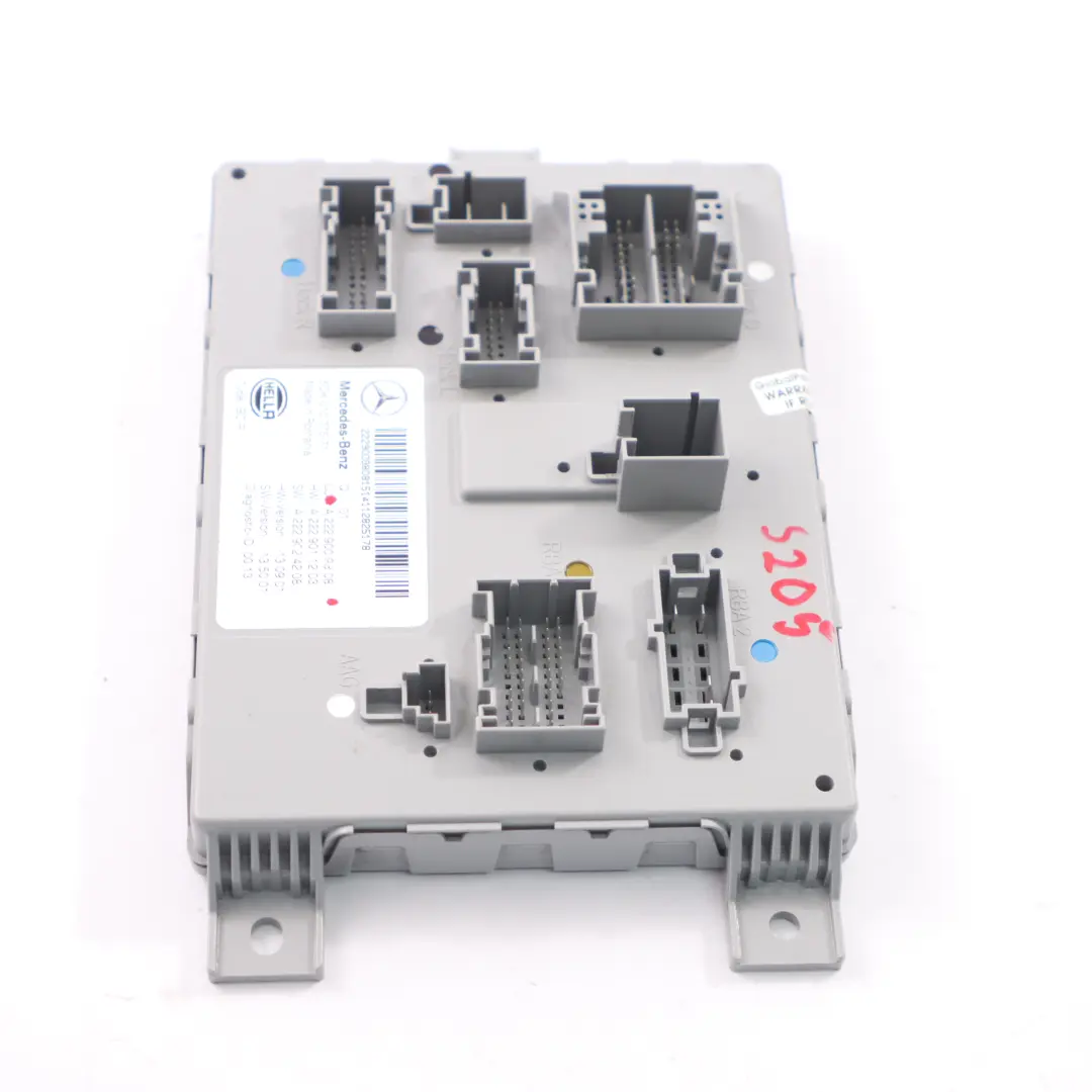 Module SAM Unité de contrôle du confort arrière ECU pour Mercedes W205 à propos du numéro de pièce A2229009808 Mercedes W205 Module SAM Unité de contrôle du confort arrière ECU - SKU A2229009808 - Numéro de pièce A2229009808