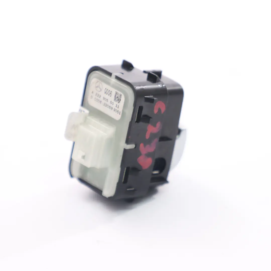  Interruptor Puerta Mercedes C238 Apertura Tapa Maletero - SKU A2229055011 - Número de pieza A2229055011