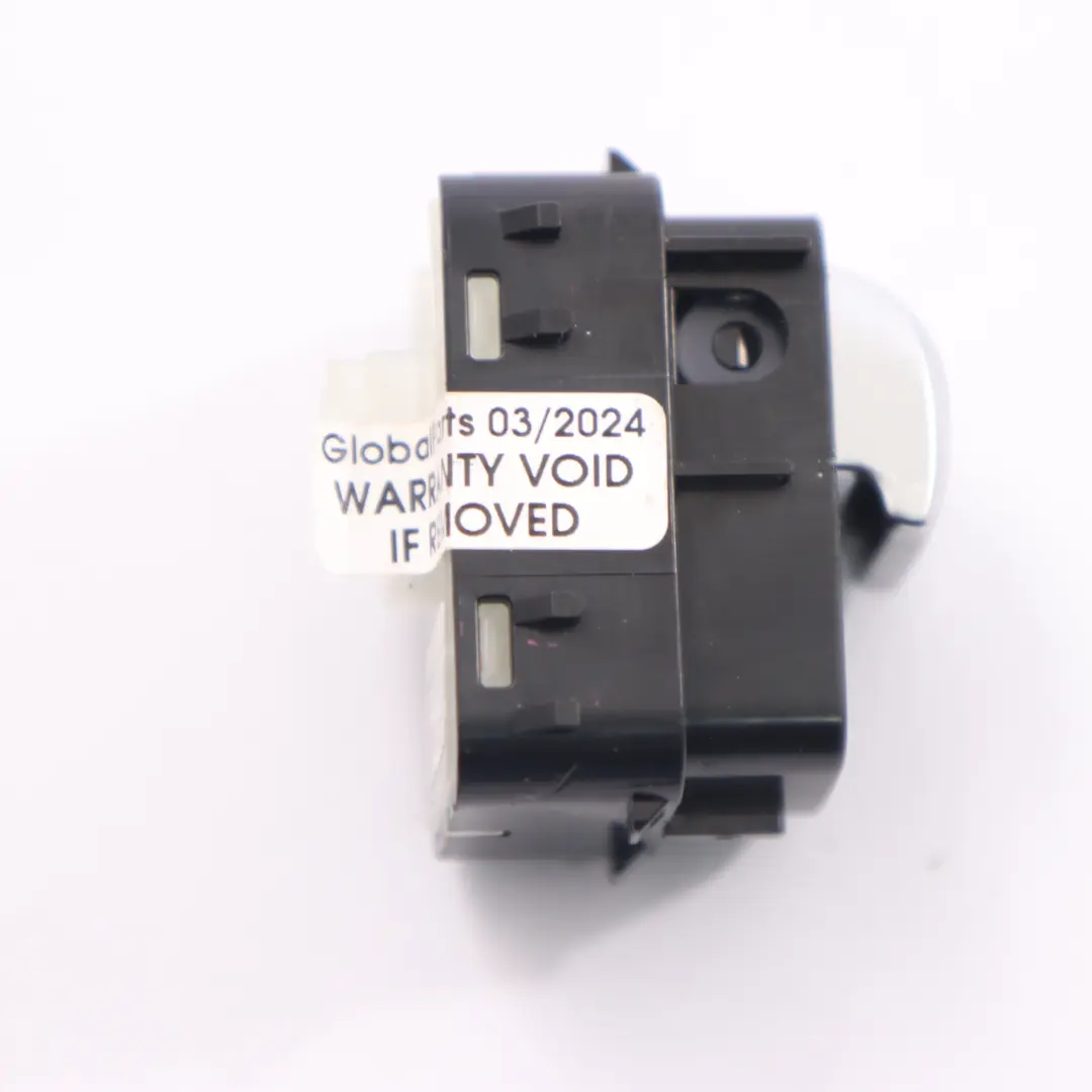 Interruttore Mercedes C238 Interruttore porta apertura coperchio baule per con numero di parte A2229055011 Interruttore Mercedes C238 Interruttore porta apertura coperchio baule - SKU A2229055011 - Numero di parte A2229055011