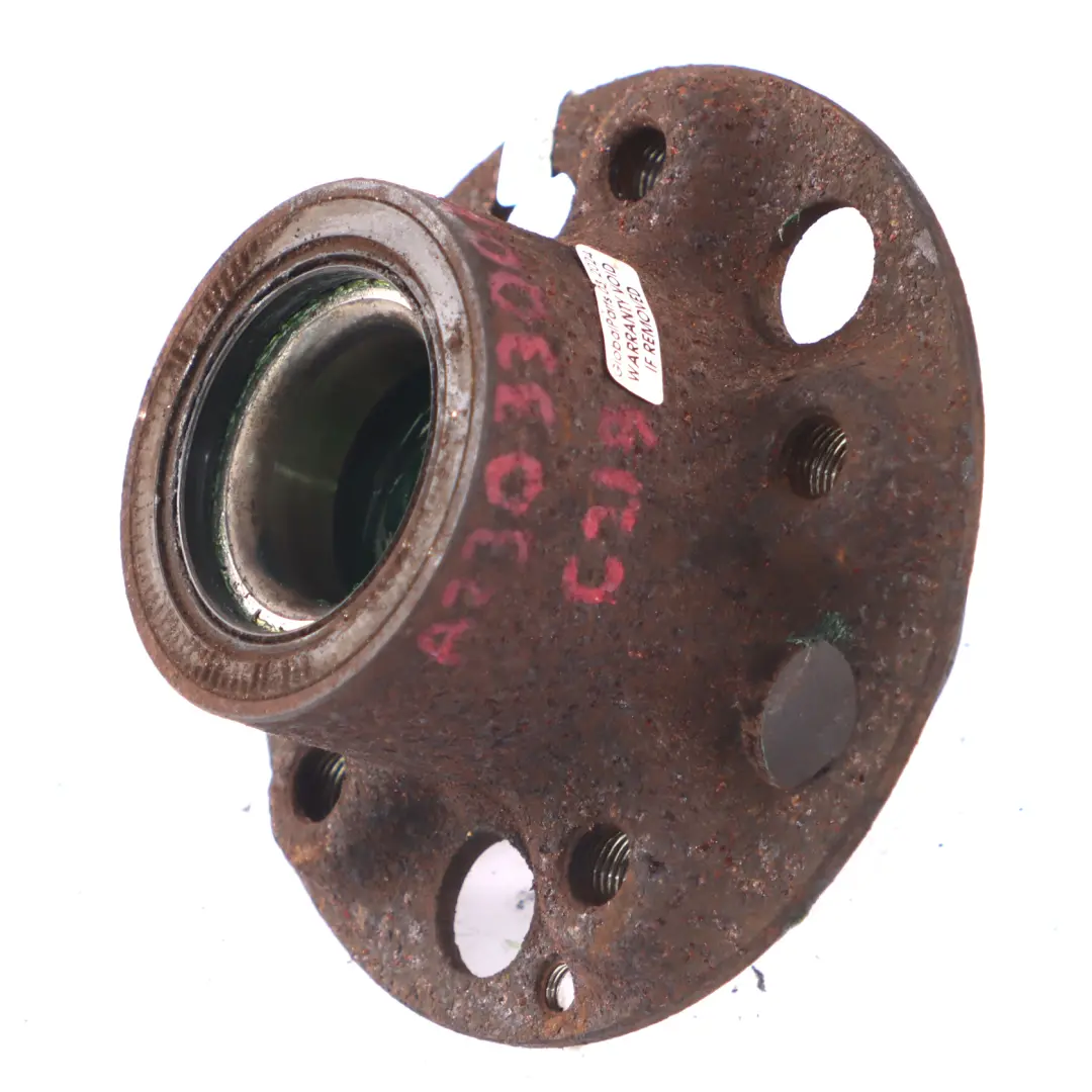 Moyeu de Roue Mercedes C219 Roulement de Roue Avant Droite Gauche pour à propos du numéro de pièce A2303300325 Moyeu de Roue Mercedes C219 Roulement de Roue Avant Droite Gauche - SKU A2303300325 - Numéro de pièce A2303300325