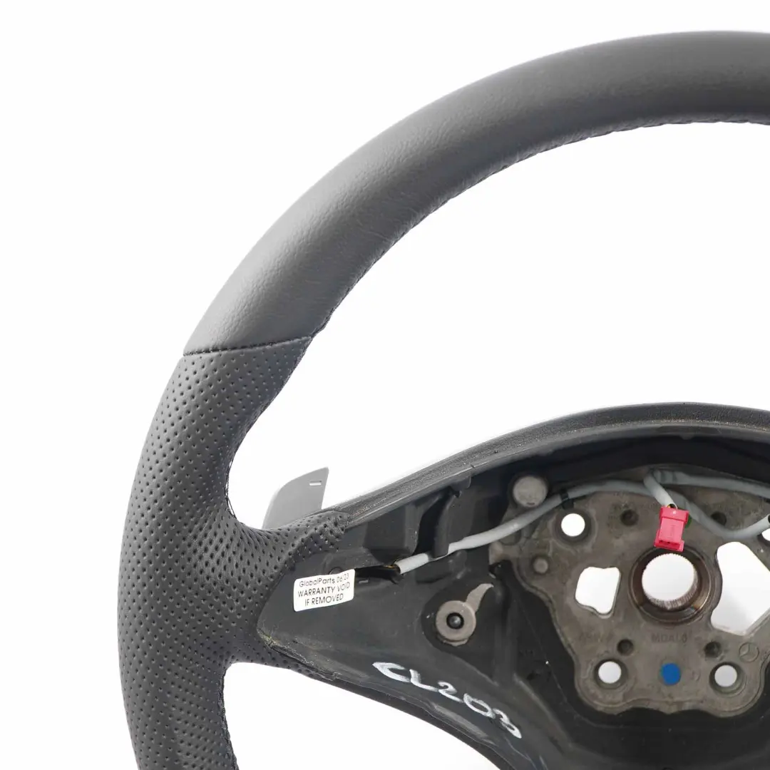 NUEVO Volante de Cuero Negro Paletas de Cambio para Mercedes CLC CL203 con número de pieza A2304602218 Mercedes CLC CL203 NUEVO Volante de Cuero Negro Paletas de Cambio - SKU A2304602218-1 - Número de pieza A2304602218
