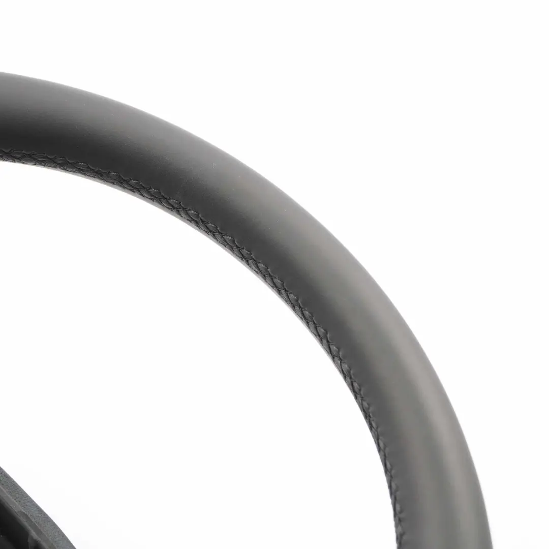 NUEVO Volante de Cuero Negro Paletas de Cambio para Mercedes CLC CL203 con número de pieza A2304602376 Mercedes CLC CL203 NUEVO Volante de Cuero Negro Paletas de Cambio - SKU A2304602376-1 - Número de pieza A2304602376