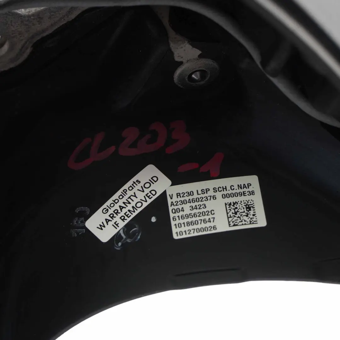 NUEVO Volante de Cuero Negro Paletas de Cambio para Mercedes CLC CL203 con número de pieza A2304602376 Mercedes CLC CL203 NUEVO Volante de Cuero Negro Paletas de Cambio - SKU A2304602376-1 - Número de pieza A2304602376