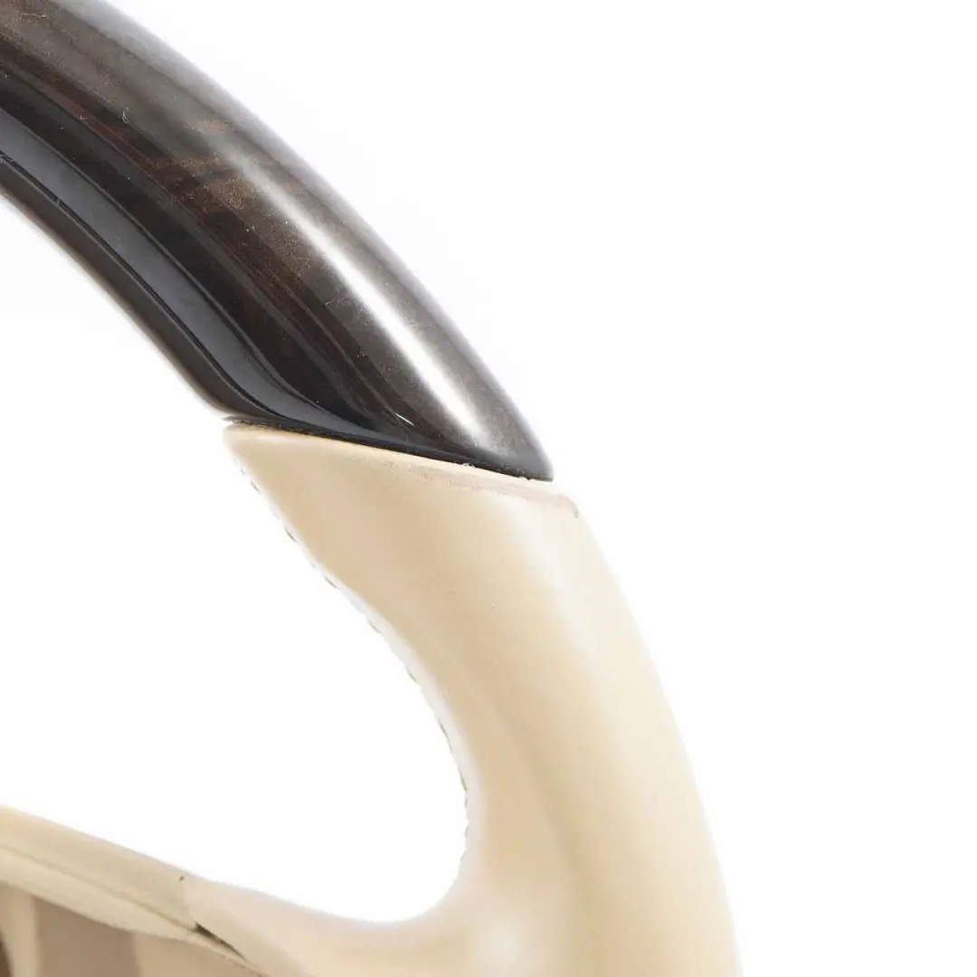 W219 CLS Beige Volante in pelle noce scuro per Mercedes con numero di parte A2304602776 Mercedes W219 CLS Beige Volante in pelle noce scuro - SKU A2304602776 - Numero di parte A2304602776