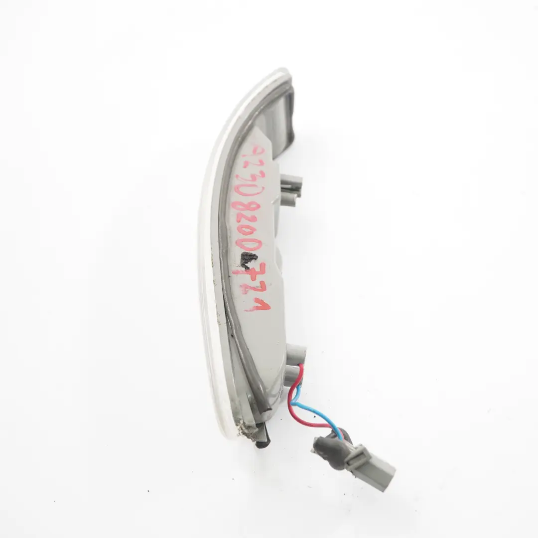 Mercedes W209 W639 Lampe témoin de clignotant de rétroviseur gauche - SKU A2308200721 - Numéro de pièce A2308200721