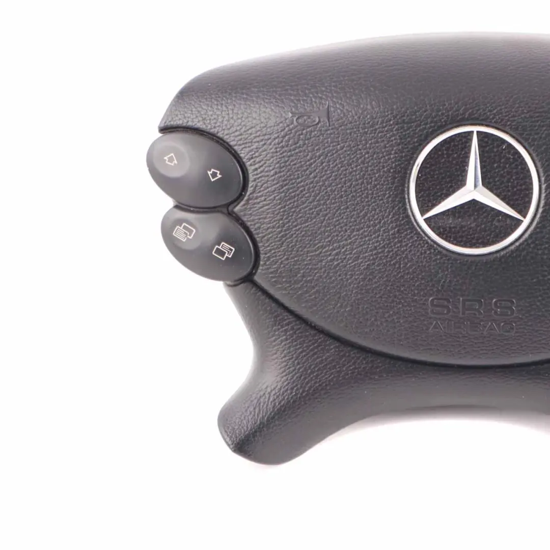 Module Airbag volant côté conducteur pour Mercedes CLK W209 à propos du numéro de pièce A2308600002 Mercedes CLK W209 Module Airbag volant côté conducteur - SKU A2308600002 - Numéro de pièce A2308600002