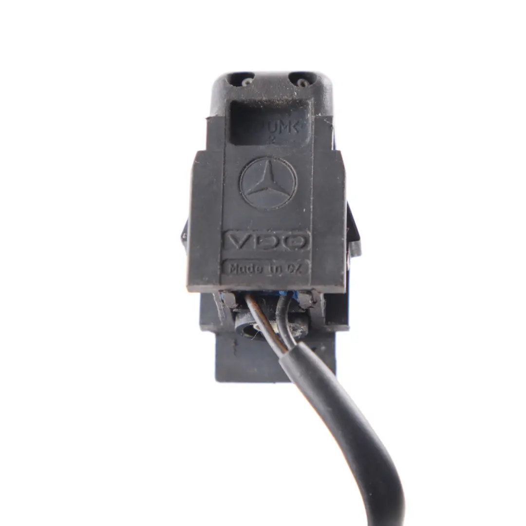 Mercedes CLK C E W203 W211 C209 Wischerwasserdüse Düse Waschwasser A230860034 - SKU A2308600347-1 - Teilenummer A2308600347