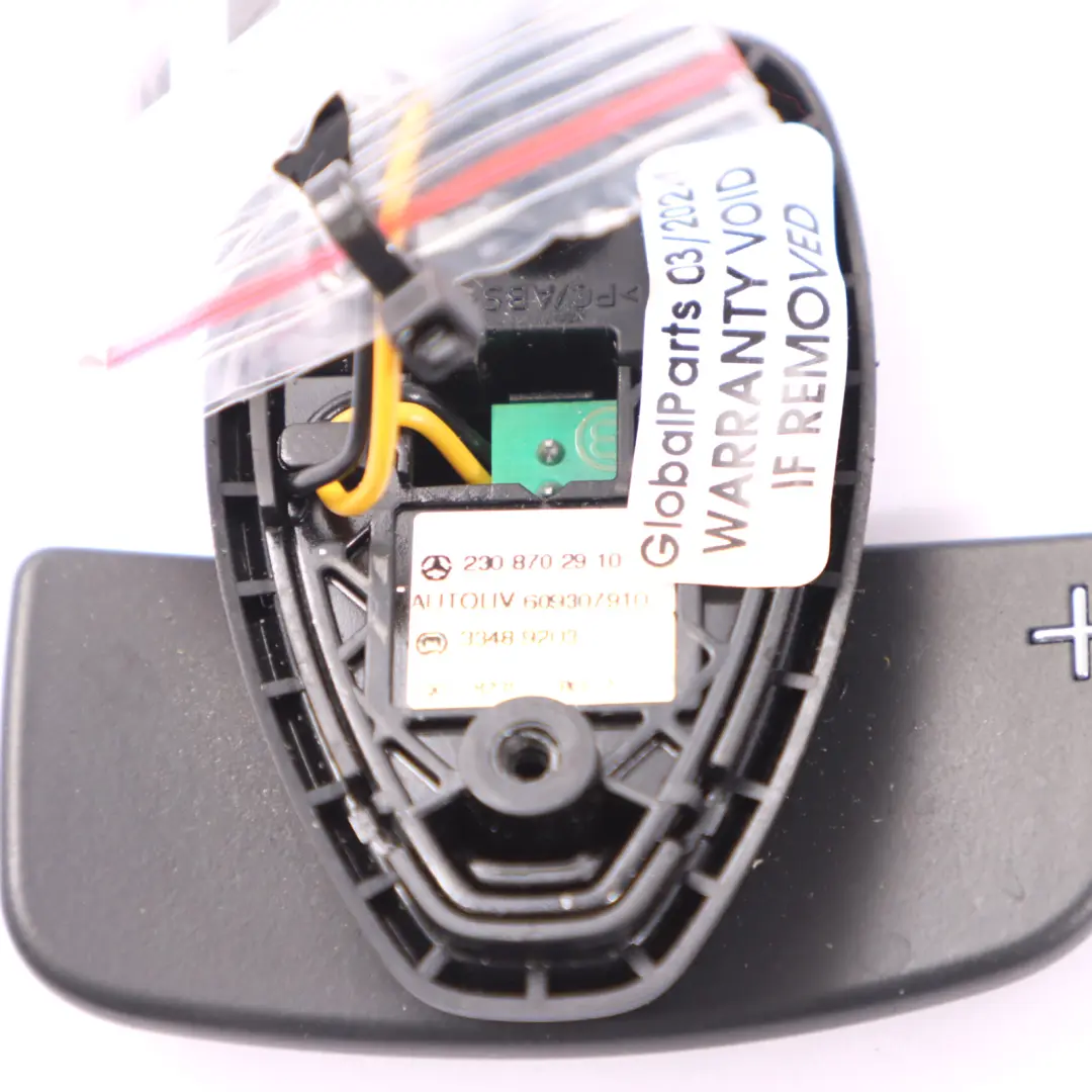 Volant Interrupteur de changement de vitesse droit pour Mercedes R171 à propos du numéro de pièce A2308702910 Mercedes R171 Volant Interrupteur de changement de vitesse droit - SKU A2308702910 - Numéro de pièce A2308702910