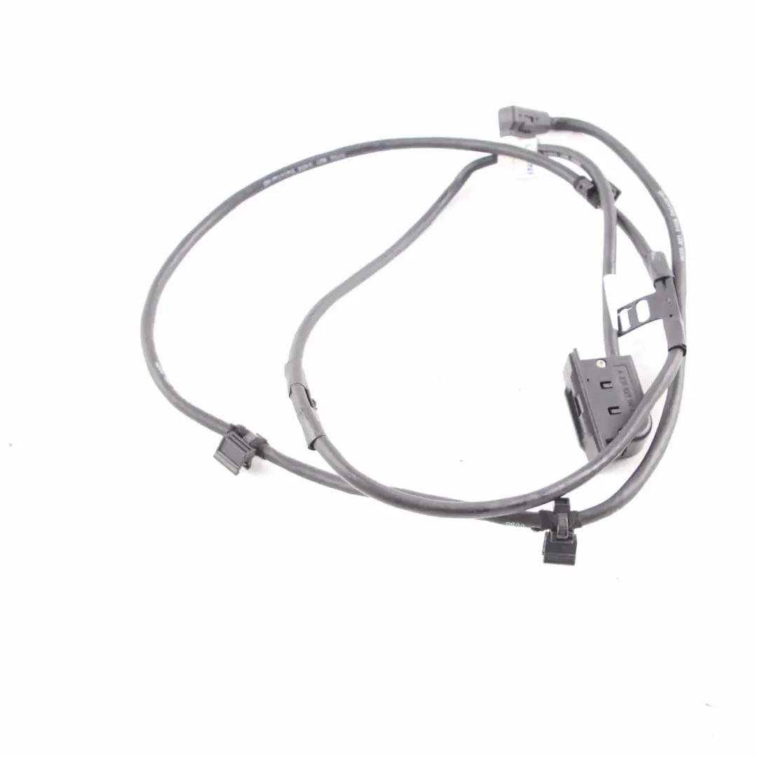 Centre Console Media Interface Cable Wiring Plug to Mercedes W212 with Part number A2318270026 Mercedes W212 Centre Console Media Interface Cable Wiring Plug - SKU A2318270026-1 - Part number A2318270026