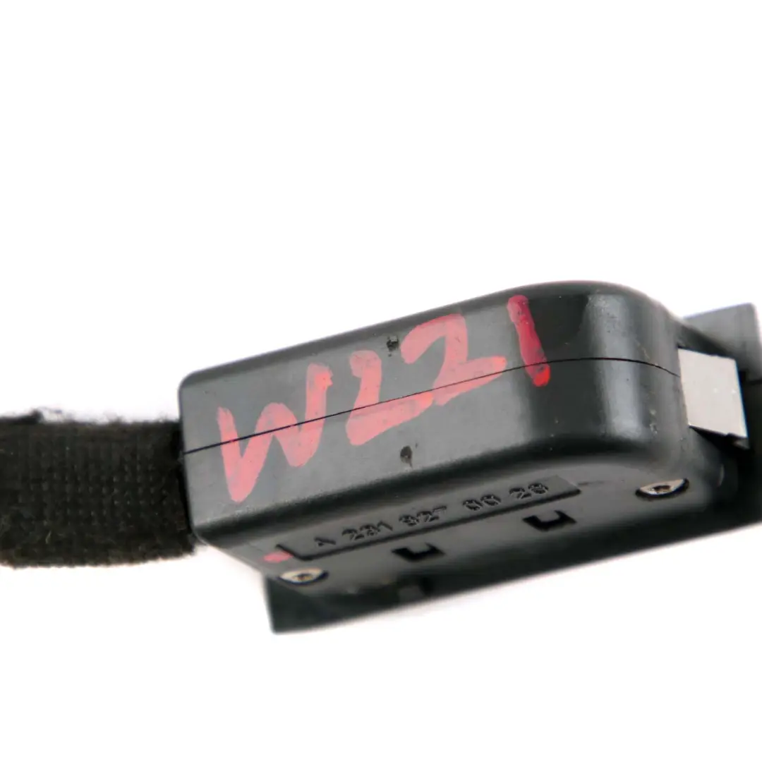  Mercedes-Benz S-Class W221 Armrest Media Interface Cable Wiring Plug - SKU A2318270026 - Part number A2318270026