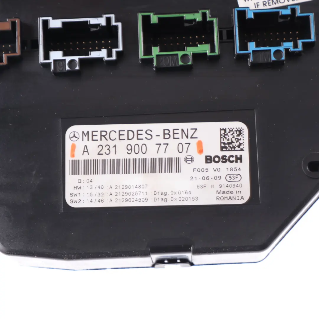 Sicherungskasten Relais Steuereinheit Modul SAM für Mercedes W204 mit Teilenummer A2319007707 Mercedes W204 Sicherungskasten Relais Steuereinheit Modul SAM - SKU A2319007707 - Teilenummer A2319007707