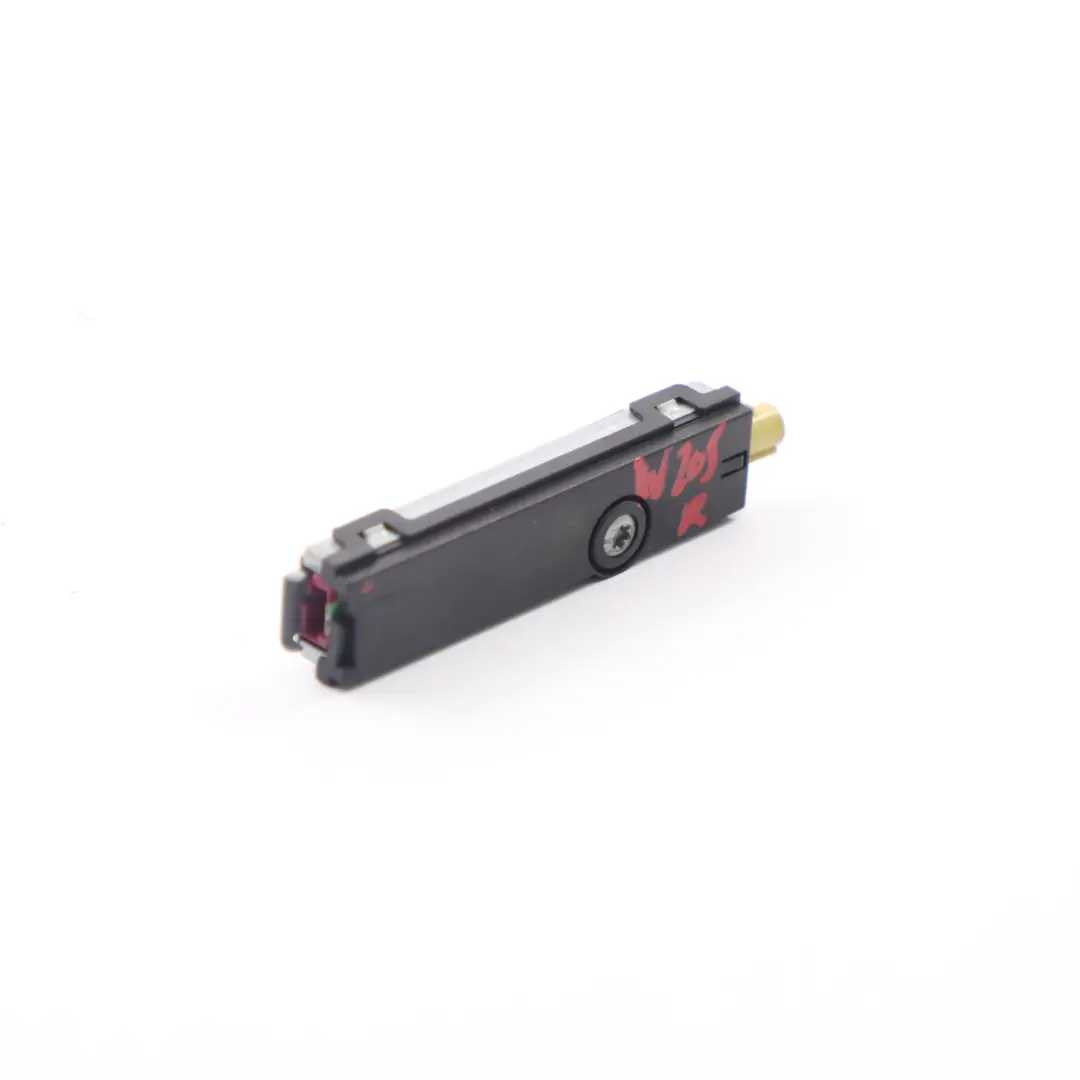 Amplifier Mercedes W205 Right Lower A Pillar Antenna Amplifier  - SKU A2319052200 - Part number A2319052200