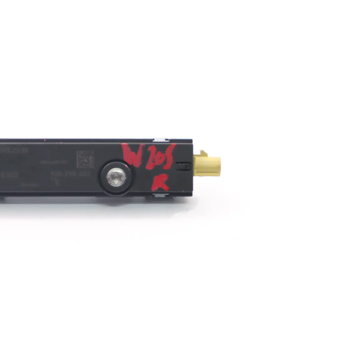 Amplifier Mercedes W205 Right Lower A Pillar Antenna Amplifier  - SKU A2319052200 - Part number A2319052200