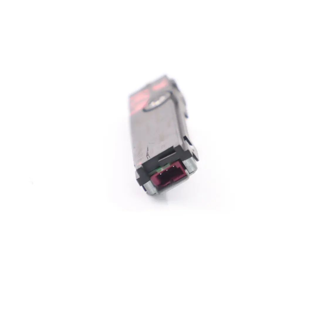 Amplifier Mercedes W205 Right Lower A Pillar Antenna Amplifier  - SKU A2319052200 - Part number A2319052200