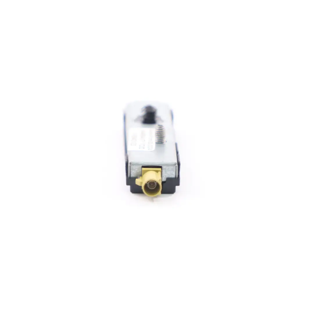 Amplifier Mercedes W205 Right Lower A Pillar Antenna Amplifier  - SKU A2319052200 - Part number A2319052200