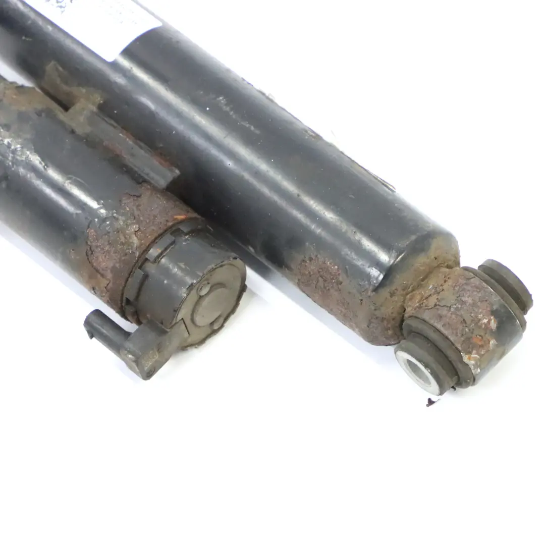 Amortisseur de jambe de force arrière gauche droite ressort pour Mercedes W238 à propos du numéro de pièce A2383208701 Mercedes W238 Amortisseur de jambe de force arrière gauche droite ressort - SKU A2383208701 - Numéro de pièce A2383208701