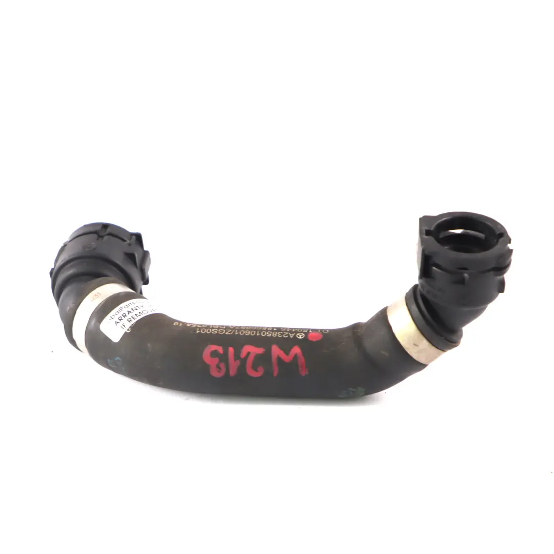 Tuyau refroidissement Mercedes W213 C238 Pompe à eau vers radiateur pour à propos du numéro de pièce A2385010601 Tuyau refroidissement Mercedes W213 C238 Pompe à eau vers radiateur - SKU A2385010601 - Numéro de pièce A2385010601