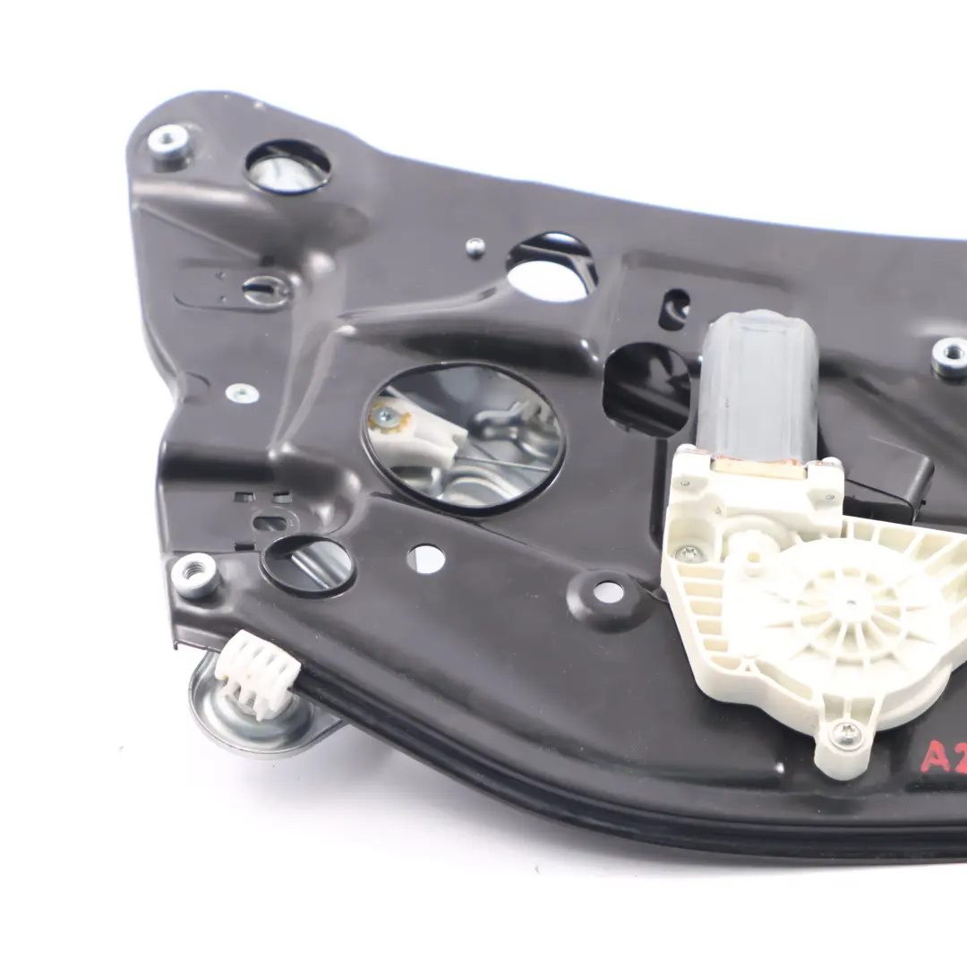 Alzacristalli Regolatore Motore Posteriore Sinistro per Mercedes C238 con numero di parte A2386700300 Mercedes C238 Alzacristalli Regolatore Motore Posteriore Sinistro - SKU A2386700300 - Numero di parte A2386700300