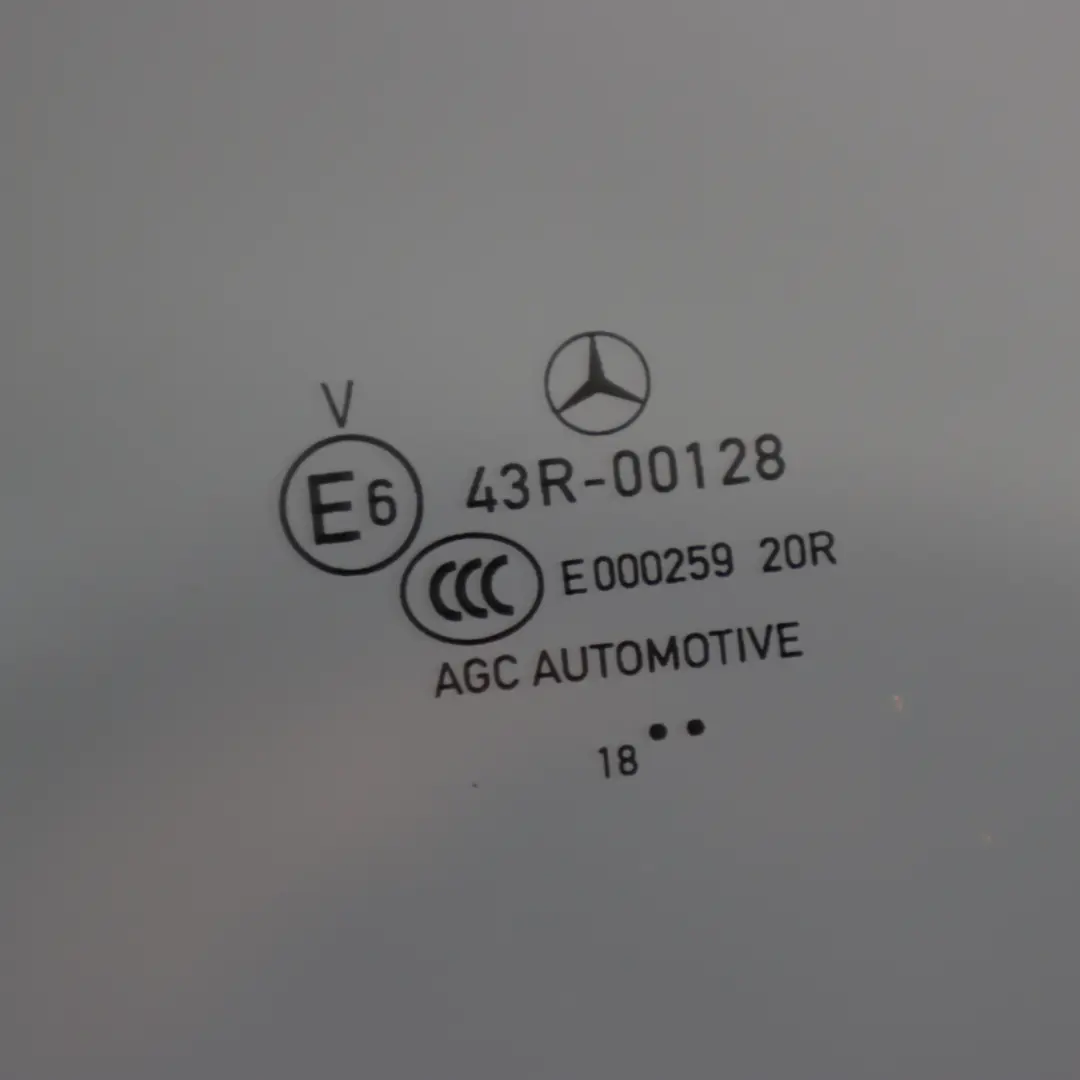 Mercedes C238 Vetro finestrino laterale posteriore sinistro nero - SKU A2386703100 - Numero di parte A2386703100