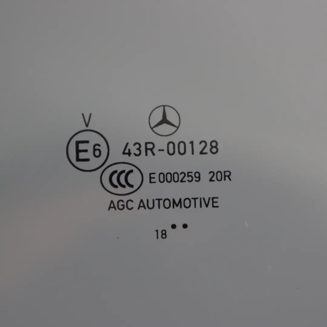 Mercedes C238 Vetro finestrino laterale posteriore sinistro nero - SKU A2386703100 - Numero di parte A2386703100