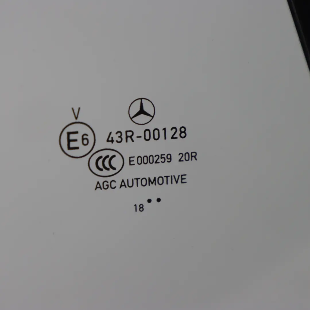Mercedes C238 Vetro del finestrino laterale posteriore destro nero - SKU A2386703200 - Numero di parte A2386703200