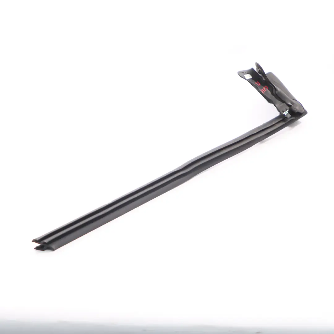 Mercedes C238 Guarnizione del finestrino posteriore sinistro Gomma - SKU A2386730500 - Numero di parte A2386730500