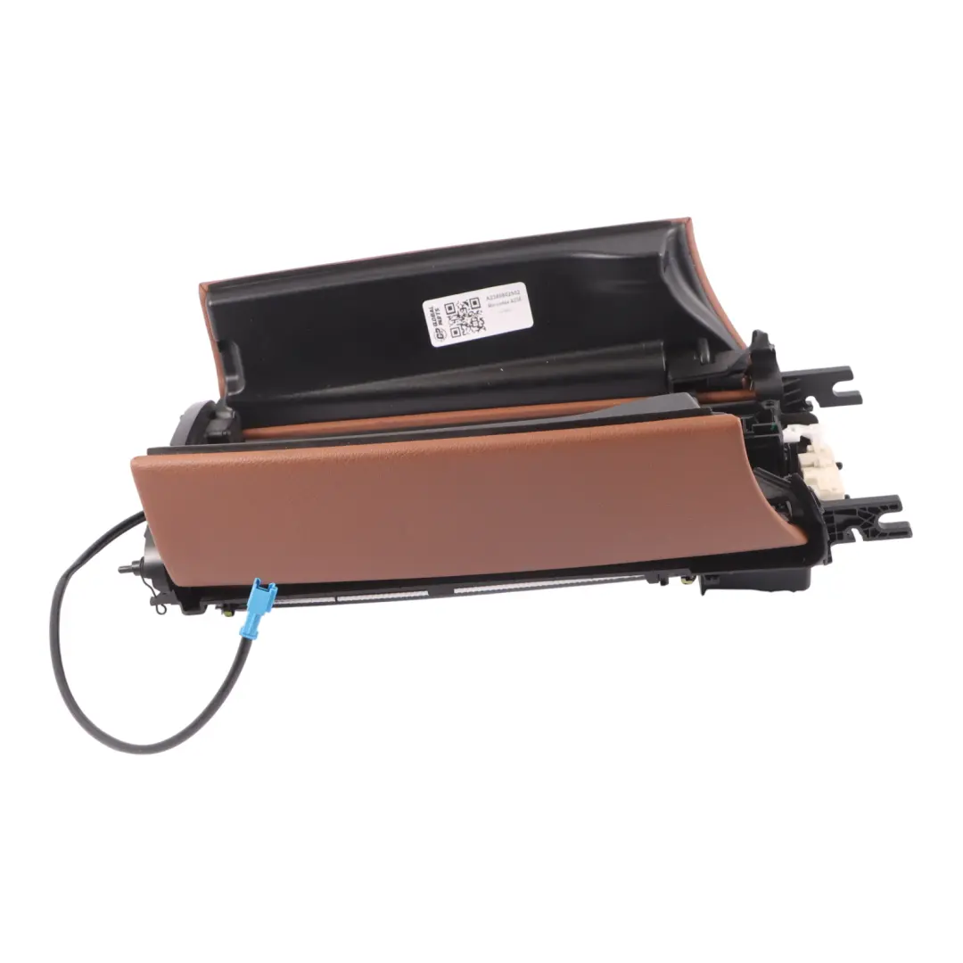 Tapa Consola Central Apoyabrazos Reposabrazos Cuero para Mercedes A238 con número de pieza A2386802502 Mercedes A238 Tapa Consola Central Apoyabrazos Reposabrazos Cuero - SKU A2386802502 - Número de pieza A2386802502