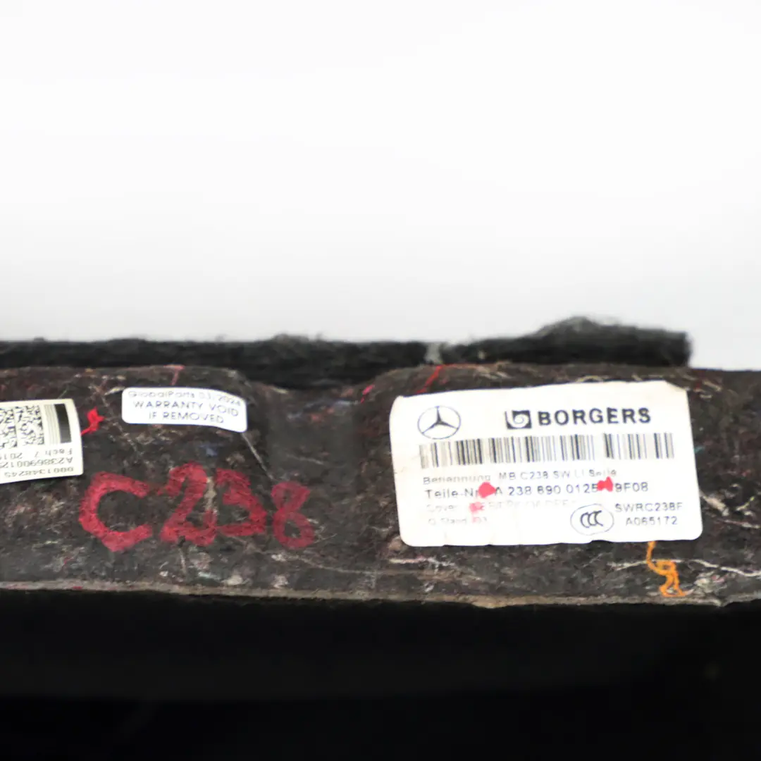 Mercedes C238 Embellecedor Maletero Trasero Izquierdo Tapa Lateral - SKU A2386900125 - Número de pieza A2386900125