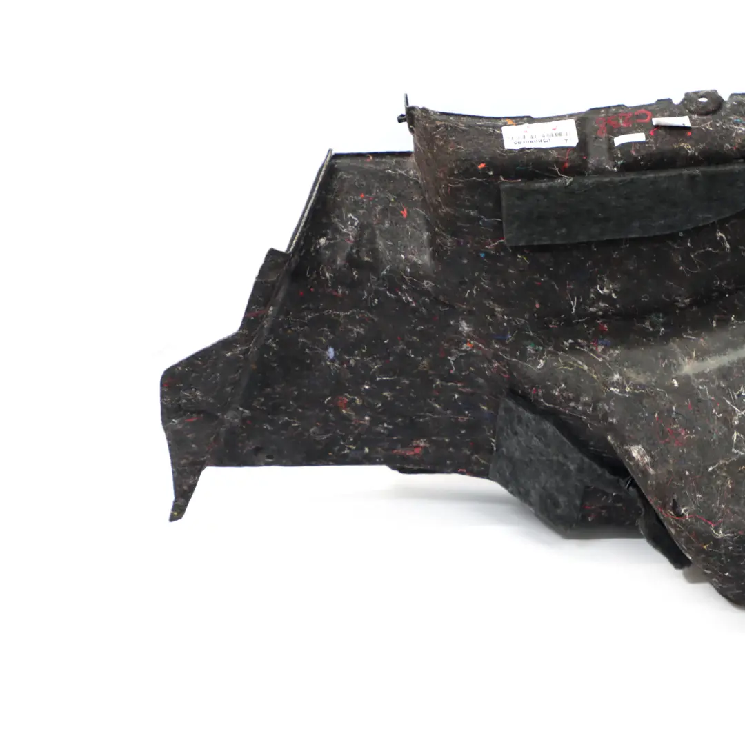 Kofferraumverkleidung Mercedes C238 hinten links seitliche für mit Teilenummer A2386900125 Kofferraumverkleidung Mercedes C238 hinten links seitliche - SKU A2386900125 - Teilenummer A2386900125