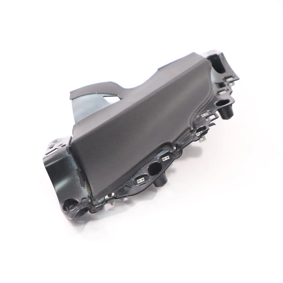 Osłona Plastik Boczek Drzwi Lewy Tył Czarny do Mercedes C238 o numerze A2386906100 Mercedes C238 Osłona Plastik Boczek Drzwi Lewy Tył Czarny - SKU A2386906100-1 - Numer Części A2386906100