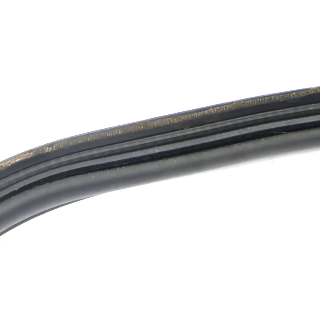 Guarnizione Gomma Portellone Posteriore Bagagliaio per Mercedes C238 con numero di parte A2387505900 Mercedes C238 Guarnizione Gomma Portellone Posteriore Bagagliaio - SKU A2387505900 - Numero di parte A2387505900