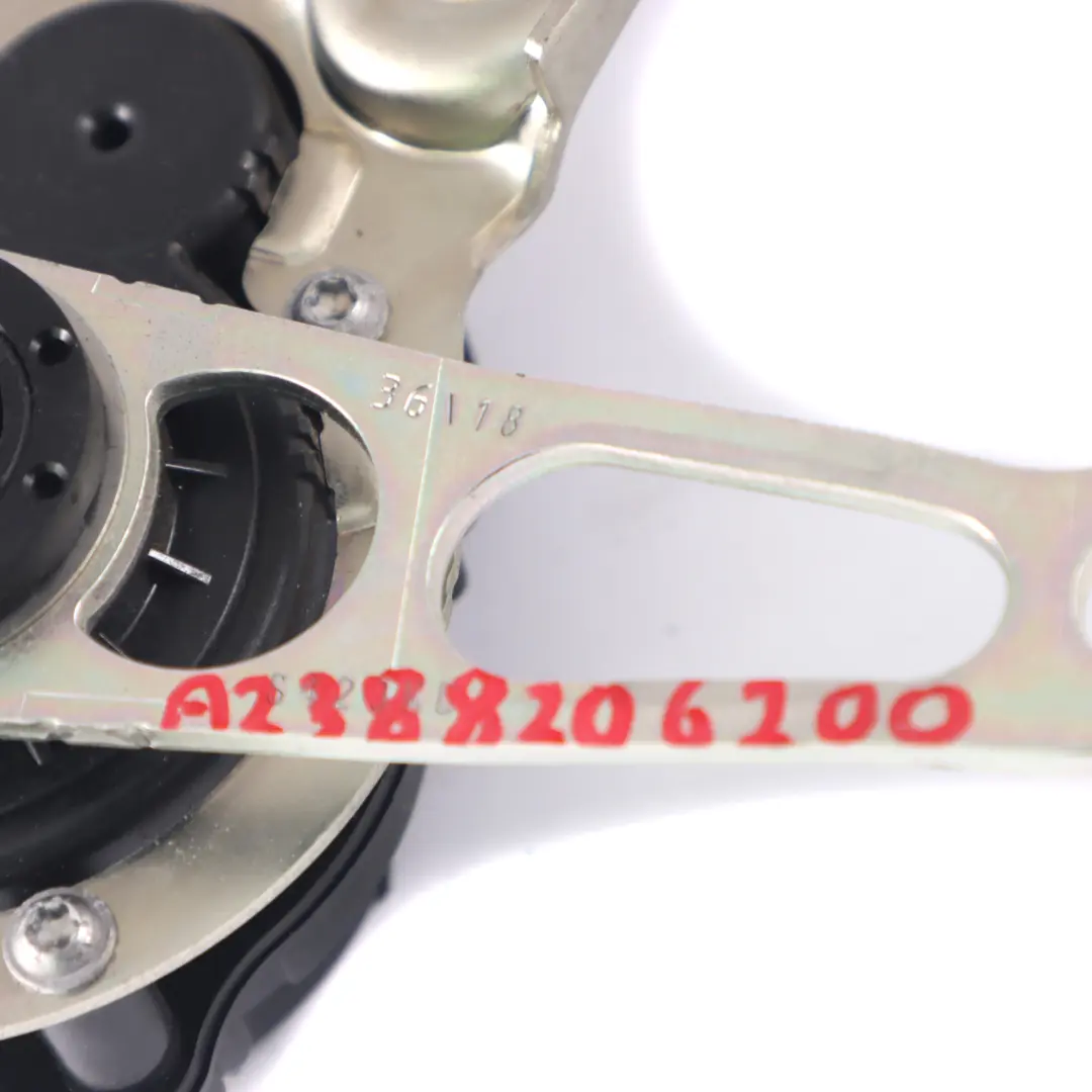 Motore sollevamento coperchio bagagliaio chiusura per Mercedes C238 con numero di parte A2388206200 Mercedes C238 Motore sollevamento coperchio bagagliaio chiusura - SKU A2388206200 - Numero di parte A2388206200