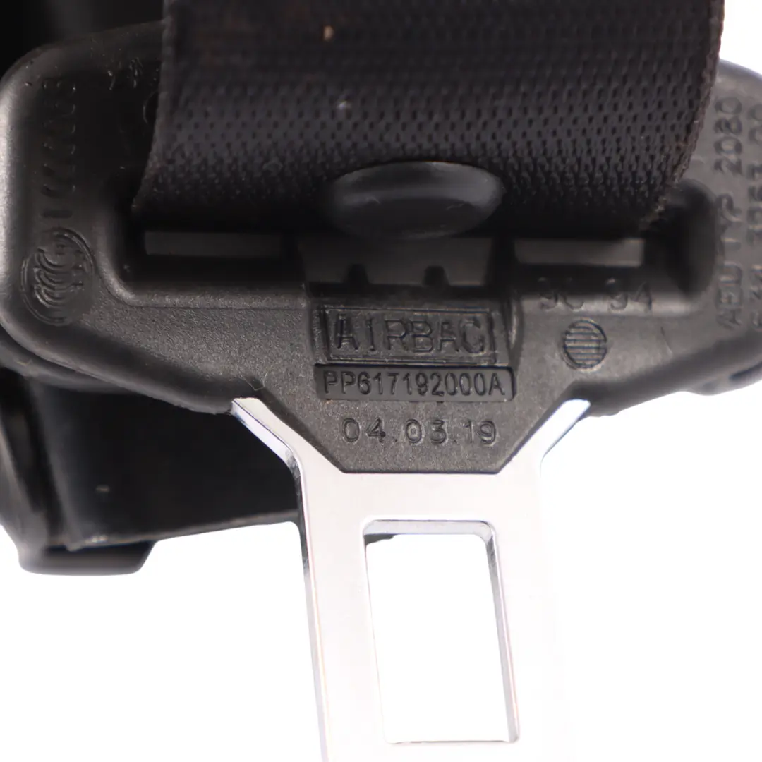 Ceinture de Sécurité Avant Gauche Supérieure pour Mercedes C238 Coupe à propos du numéro de pièce A2388602800 Mercedes C238 Coupe Ceinture de Sécurité Avant Gauche Supérieure - SKU A2388602800-1 - Numéro de pièce A2388602800