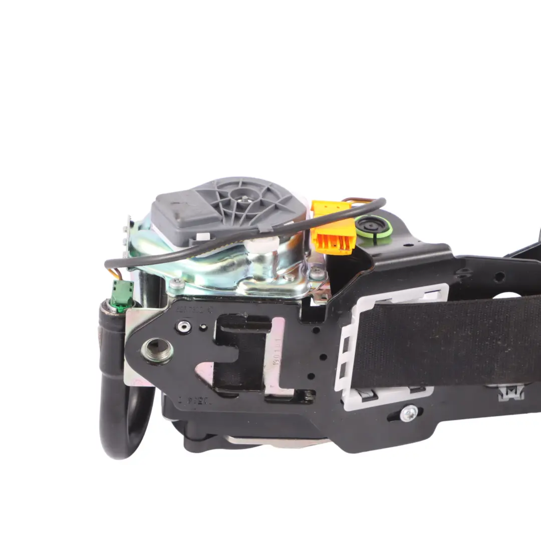 Coupé Cintura sicurezza anteriore sinistra superiore per Mercedes C238 con numero di parte A2388602800 Mercedes C238 Coupé Cintura sicurezza anteriore sinistra superiore - SKU A2388602800-1 - Numero di parte A2388602800