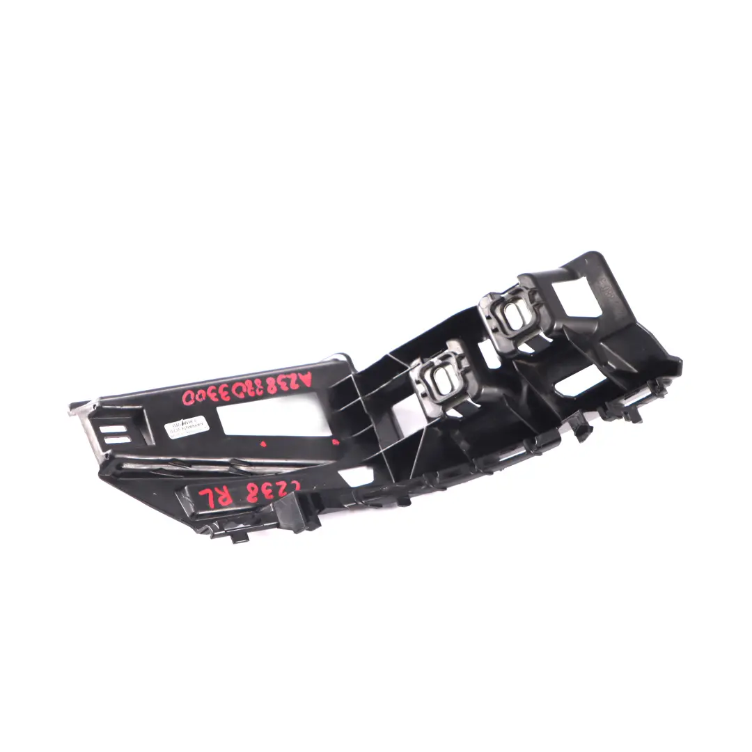 Portaparaurti posteriore sinistro Staffa montaggio per Mercedes C238 con numero di parte A2388803300 Mercedes C238 Portaparaurti posteriore sinistro Staffa montaggio - SKU A2388803300 - Numero di parte A2388803300