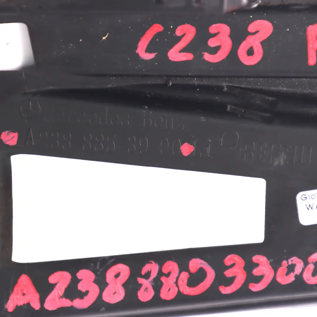 Support pare-chocs arrière gauche Support montage pour Mercedes C238 à propos du numéro de pièce A2388803300 Mercedes C238 Support pare-chocs arrière gauche Support montage - SKU A2388803300 - Numéro de pièce A2388803300