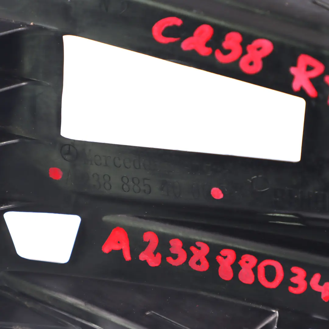 Mercedes C238 parachoques trasero derecho soporte de montaje - SKU A2388803400 - Número de pieza A2388803400