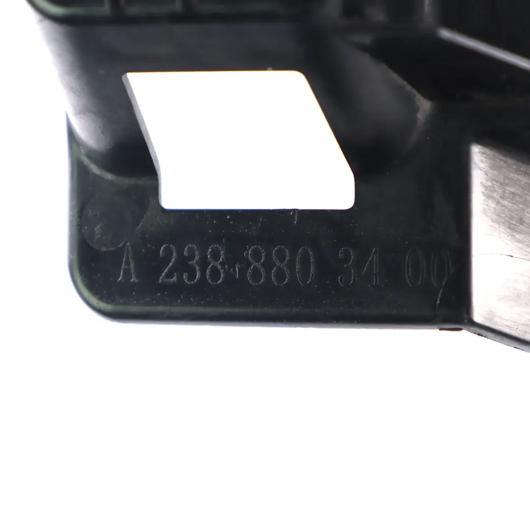 Wspornik Ślizg Tylnego Zderzaka Prawy do Mercedes C238 o numerze A2388803400 Mercedes C238 Wspornik Ślizg Tylnego Zderzaka Prawy - SKU A2388803400 - Numer Części A2388803400