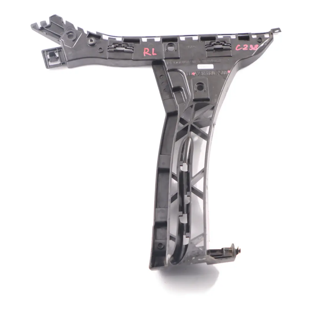 Support pare-chocs arrière gauche Support montage pour Mercedes C238 à propos du numéro de pièce A2388803500 Mercedes C238 Support pare-chocs arrière gauche Support montage - SKU A2388803500 - Numéro de pièce A2388803500