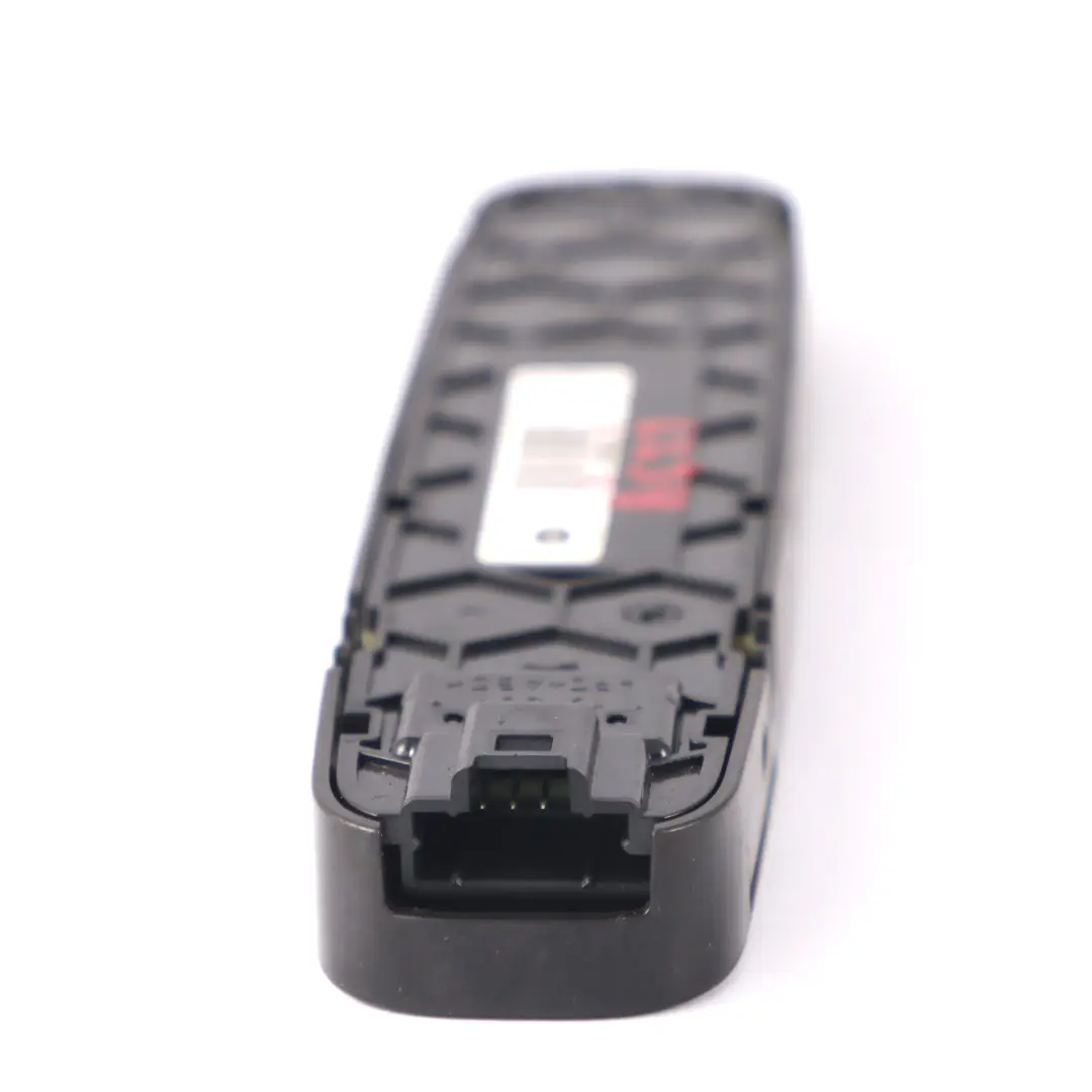 Dachleuchte Mercedes W205 C238 Hintere Lese-Innenleuchte  - SKU A2389060001 - Teilenummer A2389060001