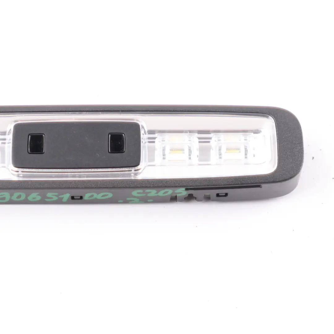 Interior Trasero Panel de Luz de Techo para Mercedes C205 con número de pieza A2389065100 Mercedes C205 Interior Trasero Panel de Luz de Techo - SKU A2389065100 - Número de pieza A2389065100