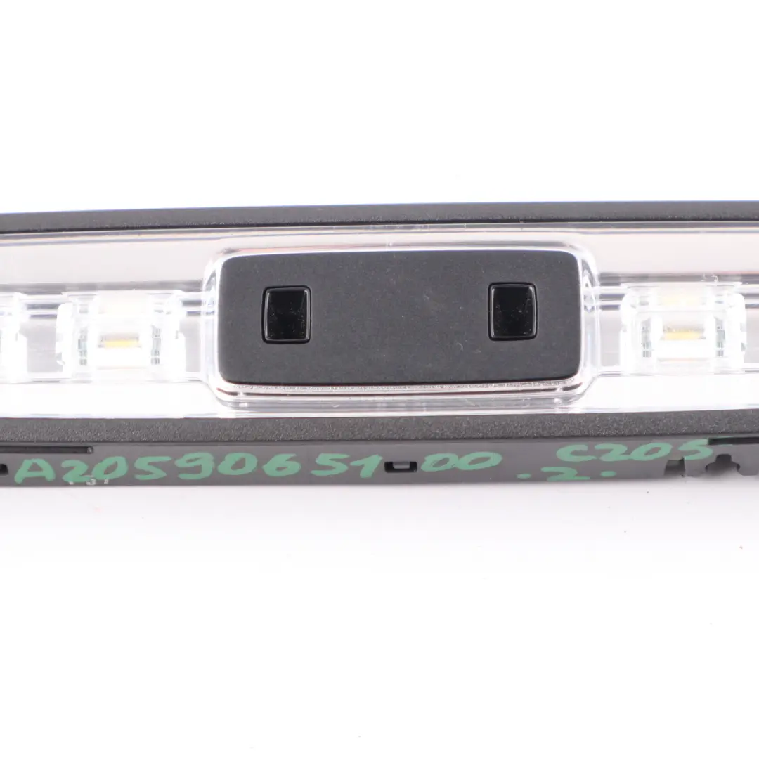 Hintere Innenraum-Dachbeleuchtung für Mercedes C205 mit Teilenummer A2389065100 Mercedes C205 Hintere Innenraum-Dachbeleuchtung - SKU A2389065100 - Teilenummer A2389065100