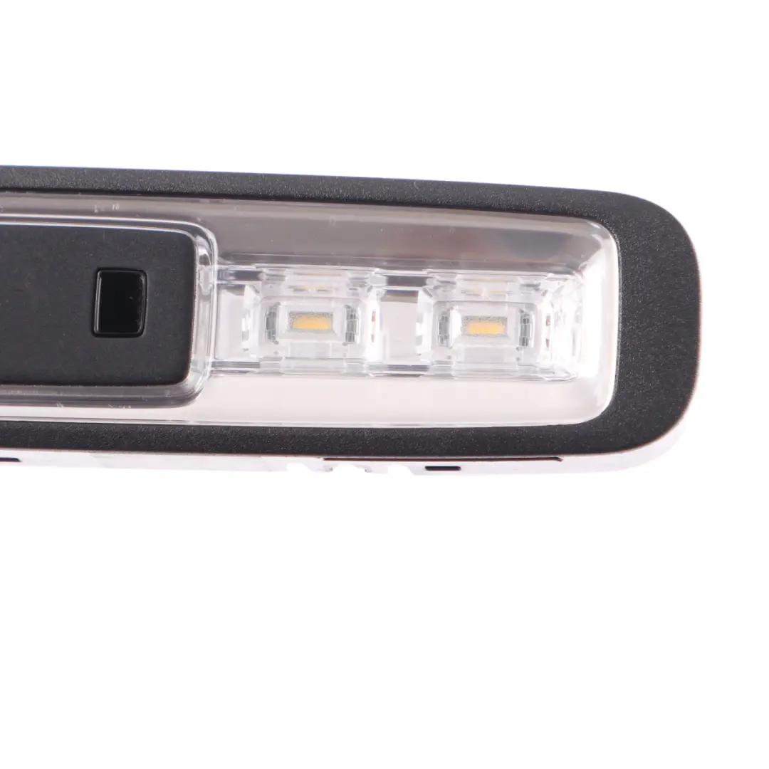 Hintere Innenraum-Dachbeleuchtung für Mercedes C205 mit Teilenummer A2389065100 Mercedes C205 Hintere Innenraum-Dachbeleuchtung - SKU A2389065100 - Teilenummer A2389065100