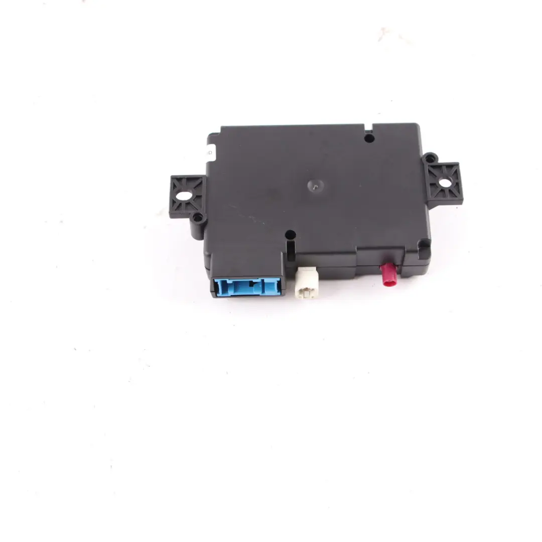 Telephone Control Unit Module ECU to Mercedes W204 W212 with Part number A2429004101 Mercedes W204 W212 Telephone Control Unit Module ECU - SKU A2429004101 - Part number A2429004101
