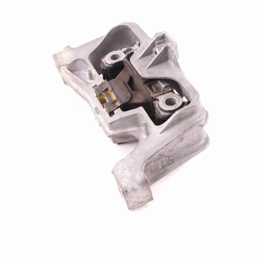Mercedes W176 W246 Supporto motore destro Supporto staffa - SKU A2462401717 - Numero di parte A2462401717