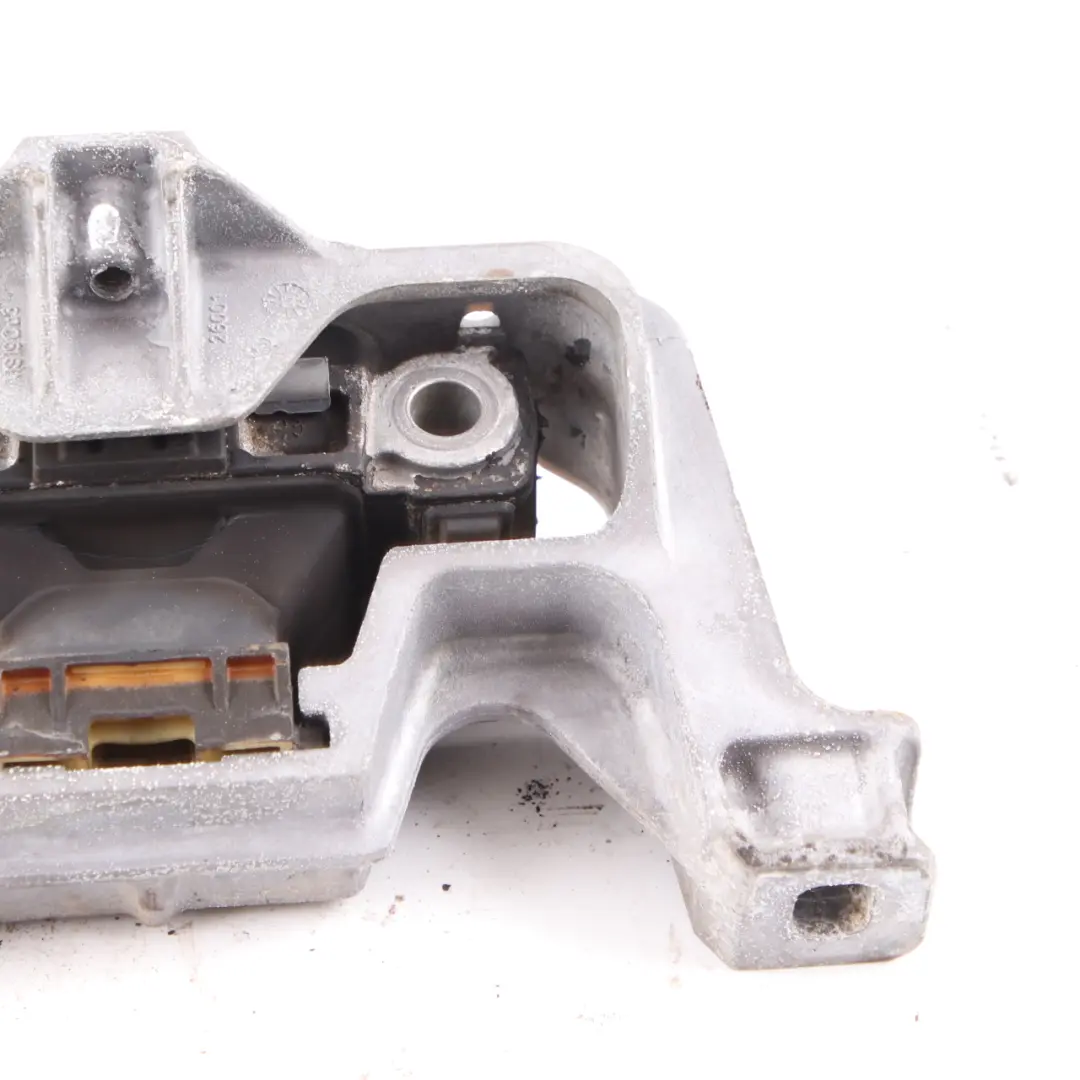 Mercedes W176 W246 Supporto motore destro Supporto staffa - SKU A2462402617 - Numero di parte A2462402617